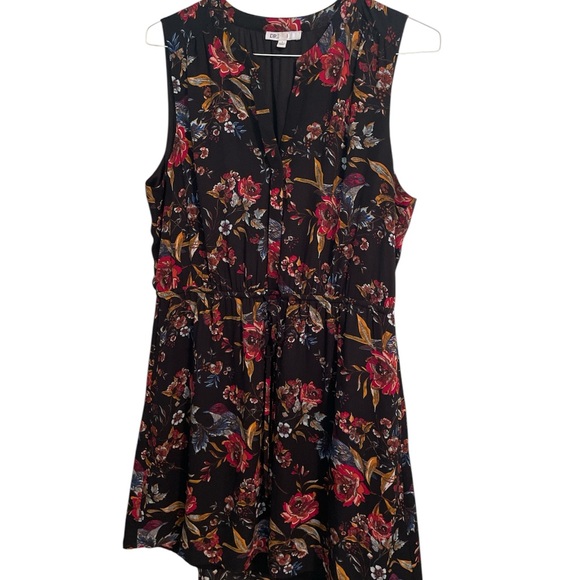 DR2 Dresses & Skirts - DR2 Black Floral Mini Dress